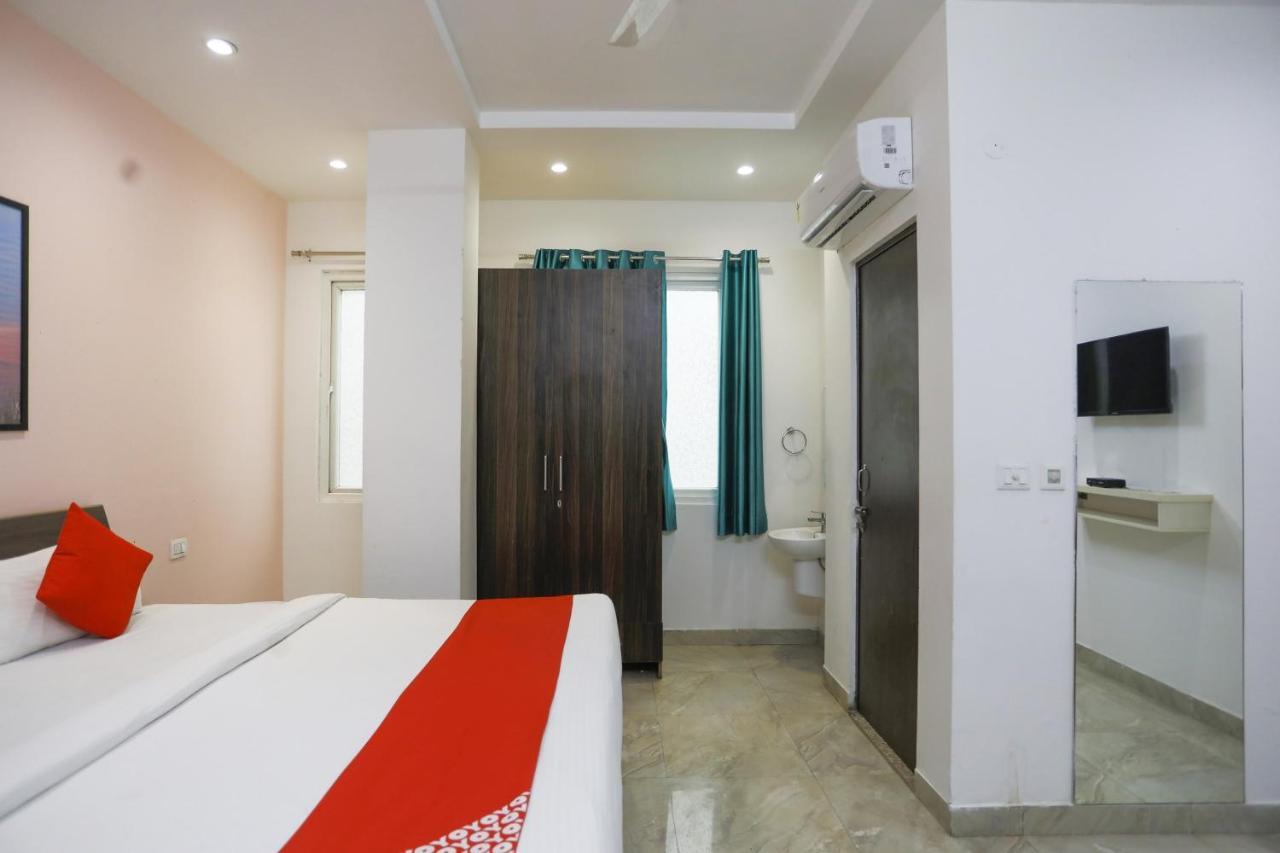 Hotel O Jsb Hotel Faridabad Extérieur photo