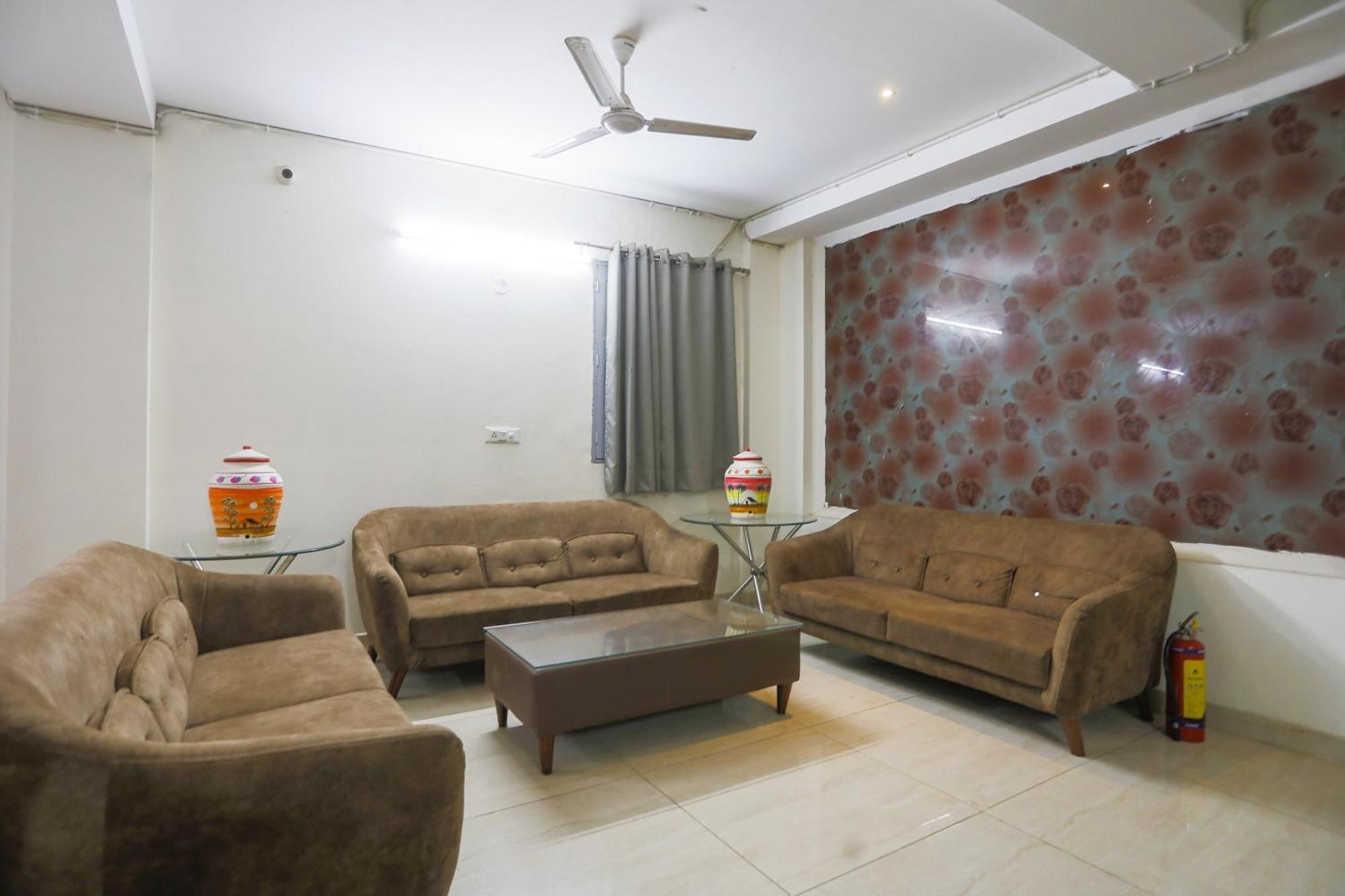 Hotel O Jsb Hotel Faridabad Extérieur photo