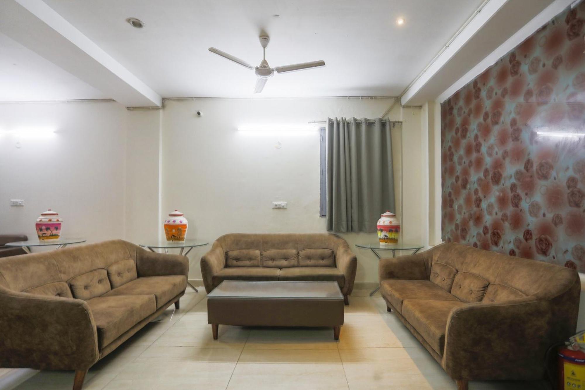 Hotel O Jsb Hotel Faridabad Extérieur photo