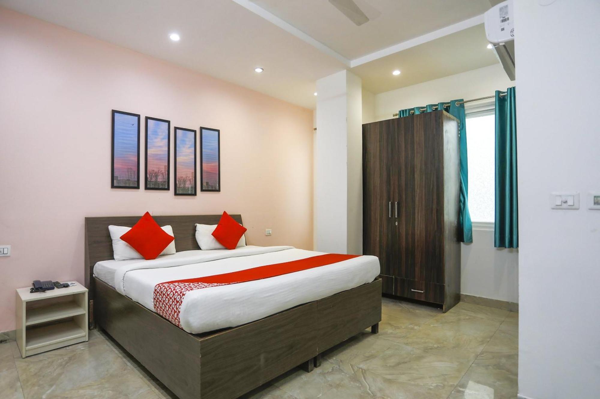 Hotel O Jsb Hotel Faridabad Extérieur photo